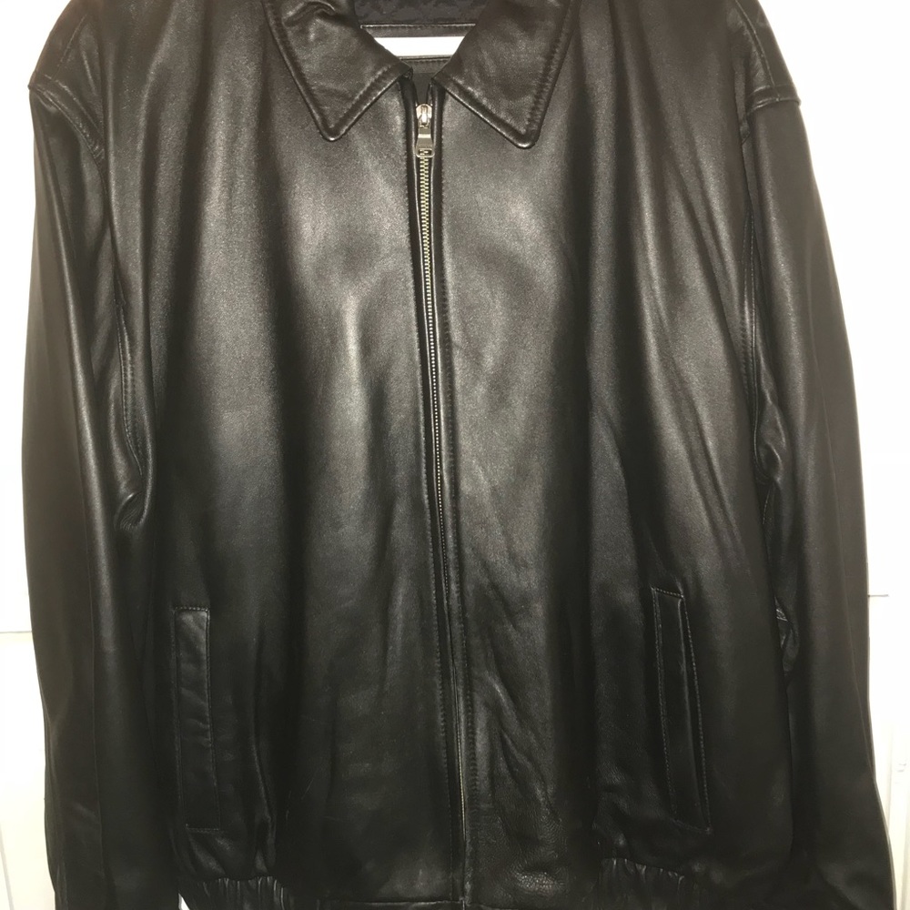 Mens leather jacket. Black size xl